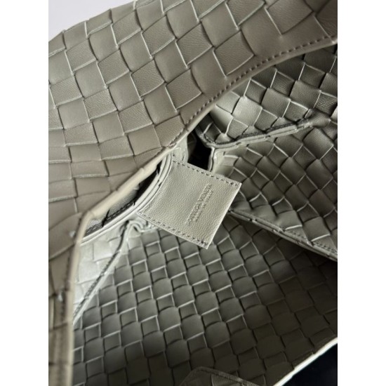 Replica Borse Imitazioni Campana Bottega Veneta media/grande intrecciata Verde Imitazioni Replica Borse Imitazioni Campana Bottega Veneta media/grande intrecciata Verde