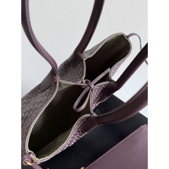 Replica Borsa tote reversibile Bottega Veneta Pinacoteca intrecciato bordeaux Imitazioni Replica Borsa tote reversibile Bottega Veneta Pinacoteca intrecciato bordeaux