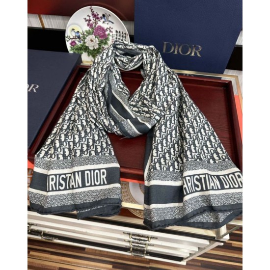 Replica Sciarpa Dior Oblique misto cashmere blu navy 65x185 Imitazioni Replica Sciarpa Dior Oblique misto cashmere blu navy 65x185