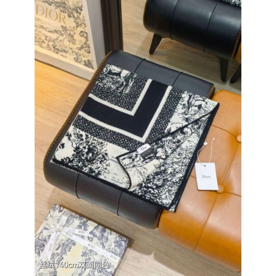 Replica Alta gamma Sciarpa quadrata twill di seta e cashmere Dior Toile de Jouy Sauvage Nero 140 x 140 Imitazioni Replica Alta gamma Sciarpa quadrata twill di seta e cashmere Dior Toile de Jouy Sauvage Nero 140 x 140