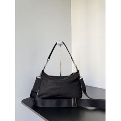 Borse a tracolla piccola Balenciaga Le City Moto nylon nera Borse a tracolla piccola Balenciaga Le City Moto nylon nera