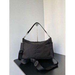 Borse a tracolla media Balenciaga Le City Moto in nylon nero