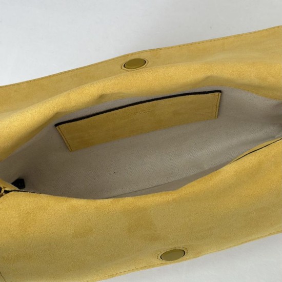 Replica Qualità premium Borse  Gucci media con motivo GG goffrato e catena 857622 scamosciata Giallo