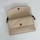 Replica Borsa a tracolla Gucci media con motivo GG goffrato e catena 857622 scamosciata Beige Imitazioni Replica Borsa a tracolla Gucci media con motivo GG goffrato e catena 857622 scamosciata Beige
