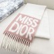 Replica Sciarpa reversibile in cashmere Dior Miss Dior Graffiti grigio/Rosa 17 x 140 Imitazioni Replica Sciarpa reversibile in cashmere Dior Miss Dior Graffiti grigio/Rosa 17 x 140