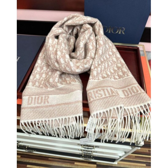 Replica Alta gamma Sciarpa frange Dior Oblique cashmere blu navy/écru 45 x 200 Rosa Imitazioni Replica Alta gamma Sciarpa frange Dior Oblique cashmere blu navy/écru 45 x 200 Rosa
