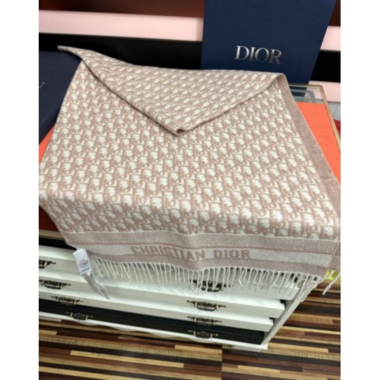 Replica Alta gamma Sciarpa frange Dior Oblique cashmere blu navy/écru 45 x 200 Rosa Imitazioni Replica Alta gamma Sciarpa frange Dior Oblique cashmere blu navy/écru 45 x 200 Rosa