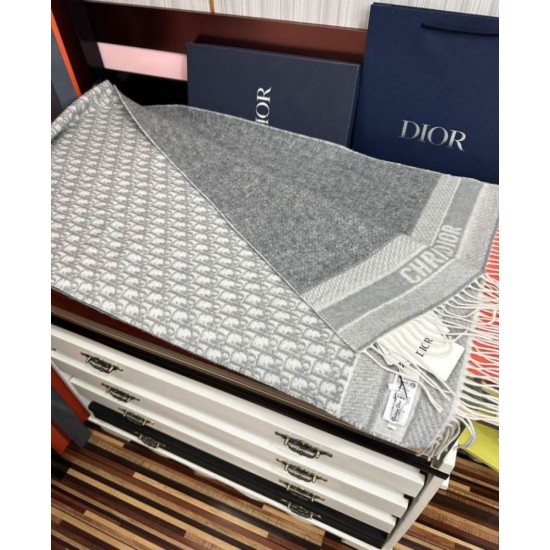 Replica Alta gamma Sciarpa frange Dior Oblique cashmere blu navy/écru 45 x 200 grigio Imitazioni Replica Alta gamma Sciarpa frange Dior Oblique cashmere blu navy/écru 45 x 200 grigio