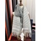 Replica Alta gamma Sciarpa frange Dior Oblique cashmere blu navy/écru 45 x 200 grigio Imitazioni Replica Alta gamma Sciarpa frange Dior Oblique cashmere blu navy/écru 45 x 200 grigio