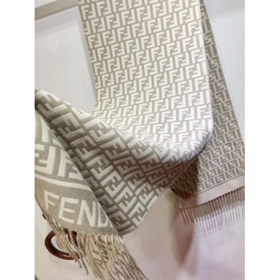 Replica Sciarpa Fendi FF in misto lana e cashmere grigio tortora 32 x 200 Imitazioni Replica Sciarpa Fendi FF in misto lana e cashmere grigio tortora 32 x 200