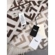 Replica Pari Sciarpa Fendi FF misto cashmere e lana grigio tortora 35 x 180 Imitazioni Replica Pari Sciarpa Fendi FF misto cashmere e lana grigio tortora 35 x 180
