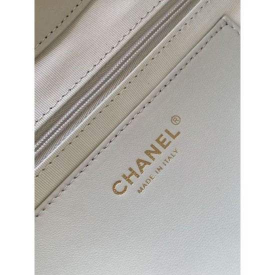 Replica Borse Chanel 26C Maxi hobo Hippie AS5970 AS5978 Bianco Imitazioni Replica Borse Chanel 26C Maxi hobo Hippie AS5970 AS5978 Bianco