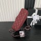 Replica Borse Imitazioni a tracolla Chanel piccola con catena e manico superiore AS5702 Rosso Imitazioni Replica Borse Imitazioni a tracolla Chanel piccola con catena e manico superiore AS5702 Rosso