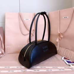 Borse a mano Miu Miu Beau marrone cognac 5BB193 Nero Borse a mano Miu Miu Beau marrone cognac 5BB193 Nero