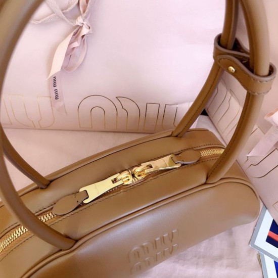 Replica Borse a mano Miu Miu Beau marrone cognac 5BB193 Marrone Imitazioni Replica Borse a mano Miu Miu Beau marrone cognac 5BB193 Marrone