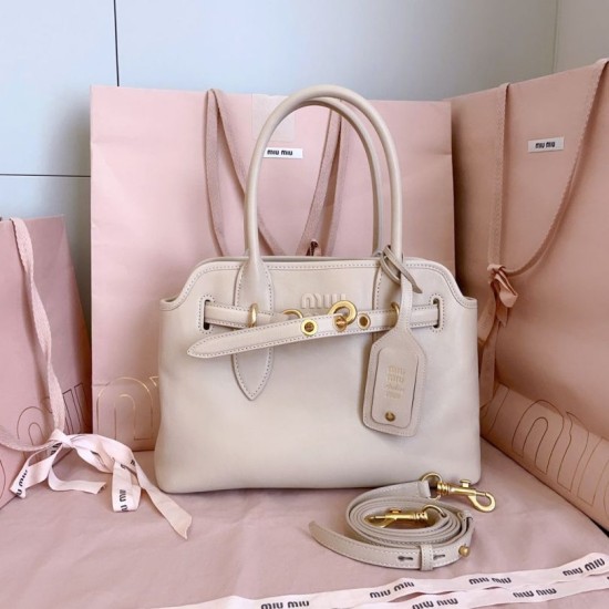 Replica Borse tote Miu Miu Adventure nappa 5BA292 Bianca Imitazioni Replica Borse tote Miu Miu Adventure nappa 5BA292 Bianca