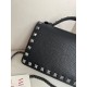 Replica Portafoglio con catena Valentino Garavani Rockstud Nero Imitazioni Replica Portafoglio con catena Valentino Garavani Rockstud Nero