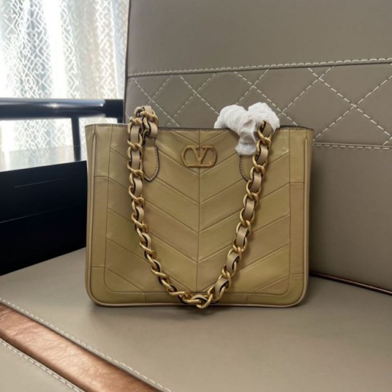 Replica Borsa 1:1 shopping piccola/media Valentino Garavani Laseine Imitazioni Replica Borsa 1:1 shopping piccola/media Valentino Garavani Laseine