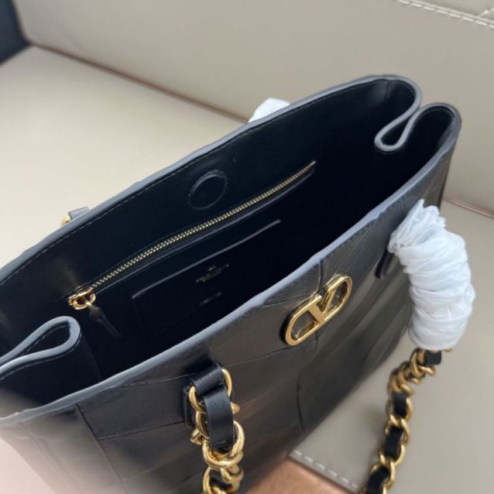 Replica Borsa shopping piccola/media Valentino Garavani Laseine Nero Imitazioni Replica Borsa shopping piccola/media Valentino Garavani Laseine Nero