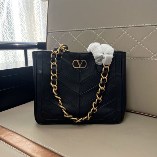 Replica Borsa shopping piccola/media Valentino Garavani Laseine Nero Imitazioni Replica Borsa shopping piccola/media Valentino Garavani Laseine Nero