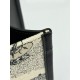 Replica Borsa tote Dior piccola/media Oblique ricamata con stampa animalier bianca Imitazioni Replica Borsa tote Dior piccola/media Oblique ricamata con stampa animalier bianca