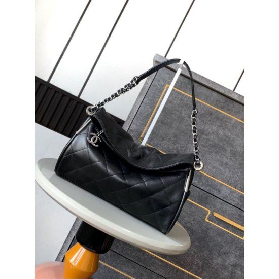 Replica Borsa Chanel Ultimate Soft Hobo piccola/media Vintage trapuntata Nero Imitazioni Replica Borsa Chanel Ultimate Soft Hobo piccola/media Vintage trapuntata Nero