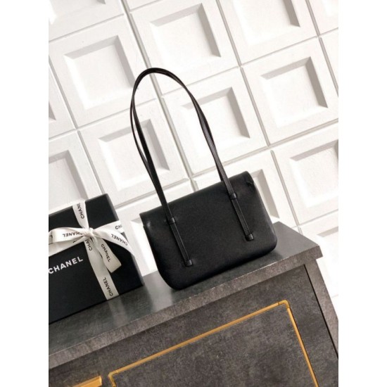 Replica Bora Pari Chanel 26P Preppy Coco Flap AS6130 nera Imitazioni Replica Bora Pari Chanel 26P Preppy Coco Flap AS6130 nera