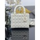 Replica Borse a mano Dior Lady Dior Media opaca Cannage con patta bianca Imitazioni Replica Borse a mano Dior Lady Dior Media opaca Cannage con patta bianca