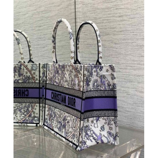 Replica Dior Fortunato Media Dior Book Tote Dior Night of Dreams motif Bianco Imitazioni Replica Dior Fortunato Media Dior Book Tote Dior Night of Dreams motif Bianco