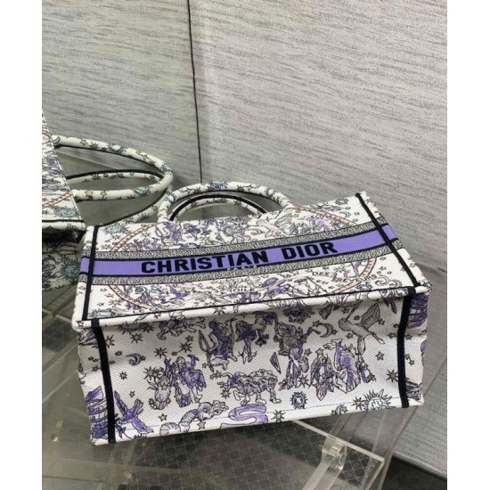 Replica Dior Fortunato Media Dior Book Tote Dior Night of Dreams motif Bianco Imitazioni Replica Dior Fortunato Media Dior Book Tote Dior Night of Dreams motif Bianco