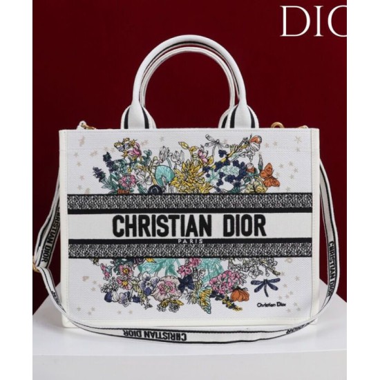 Replica Dior Fortunato Media Dior Book Tote Dior Bianco Imitazioni Replica Dior Fortunato Media Dior Book Tote Dior Bianco