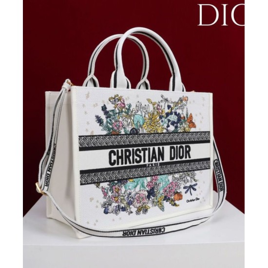 Replica Dior Fortunato Media Dior Book Tote Dior Bianco Imitazioni Replica Dior Fortunato Media Dior Book Tote Dior Bianco