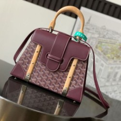 Replica Borsa a mano strutturata Goyard Saigon PM bordeaux