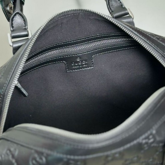 Replica di lusso Borsa da viaggio piccola Gucci GG Emblem da uomo 855789 Nero Imitazioni Cloni Borsa da viaggio piccola Gucci GG Emblem da uomo 855789 Nero firmate
