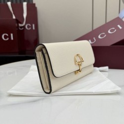 Pari Dettagli perfetti Portafoglio continentale Gucci Half Horsebit 848791 Bianco Pari Dettagli perfetti Portafoglio continentale Gucci Half Horsebit 848791 Bianco