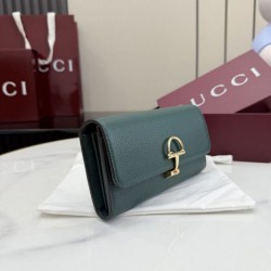 Portafoglio continentale Gucci Half Horsebit 848791 Verde Portafoglio continentale Gucci Half Horsebit 848791 Verde