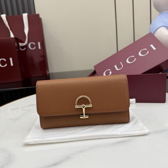 Replica di lusso Portafoglio continentale Gucci Half Horsebit 848791 Marrone Imitazioni Cloni Portafoglio continentale Gucci Half Horsebit 848791 Marrone firmate