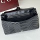 Cloni Borsa a tracolla grande Gucci GG Marmont 850659 Nero firmate