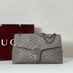 Borsa a tracolla grande Gucci GG Marmont 850659 Grigio