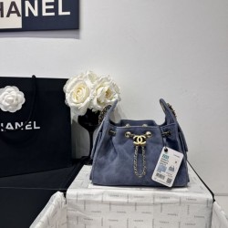 Borsa a mano Chanel 25 Mini trapuntata AS5631 scamosciata Blu Borsa a mano Chanel 25 Mini trapuntata AS5631 scamosciata Blu