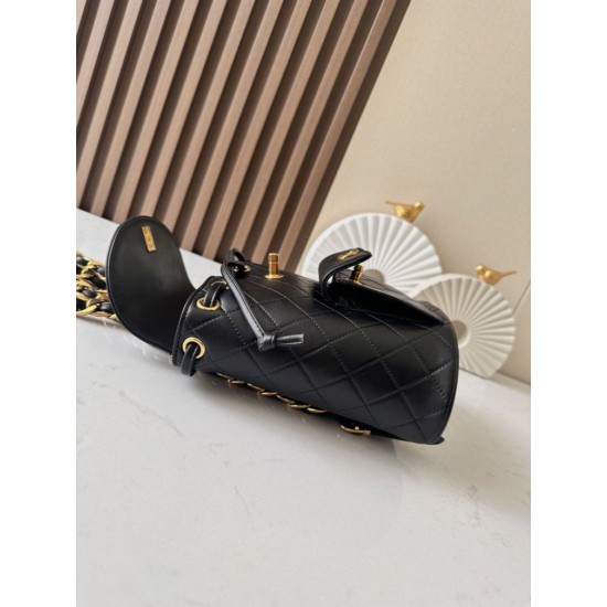 Replica di lusso Zaino vintage Chanel Duma nero Imitazioni Cloni Zaino vintage Chanel Duma nero firmate