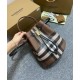 Replica di lusso Borse Firmate a secchiello TB piccola Burberry color caffè Imitazioni Cloni Borse Firmate Replica a secchiello TB piccola Burberry color caffè firmate