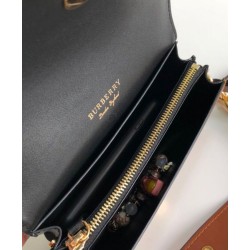 Borsa a tracolla piccola con fibbia Burberry Caffè Borsa a tracolla piccola con fibbia Burberry Caffè