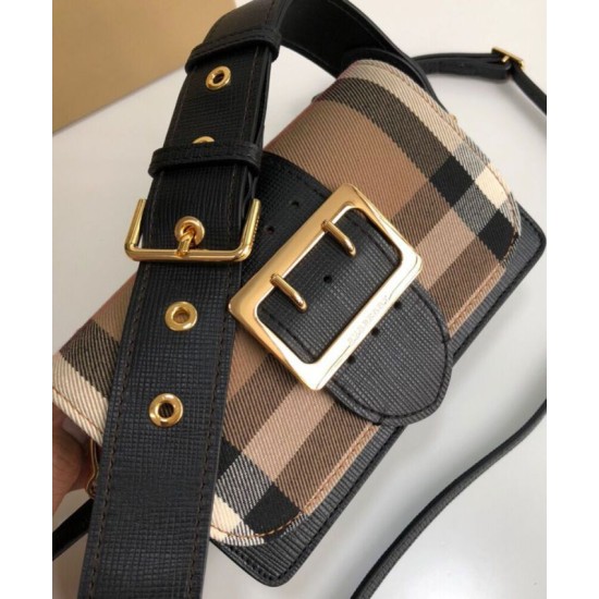 Replica di lusso Borse Firmate a tracolla piccola con fibbia Burberry Nera Imitazioni Cloni Borse Firmate Replica a tracolla piccola con fibbia Burberry Nera firmate