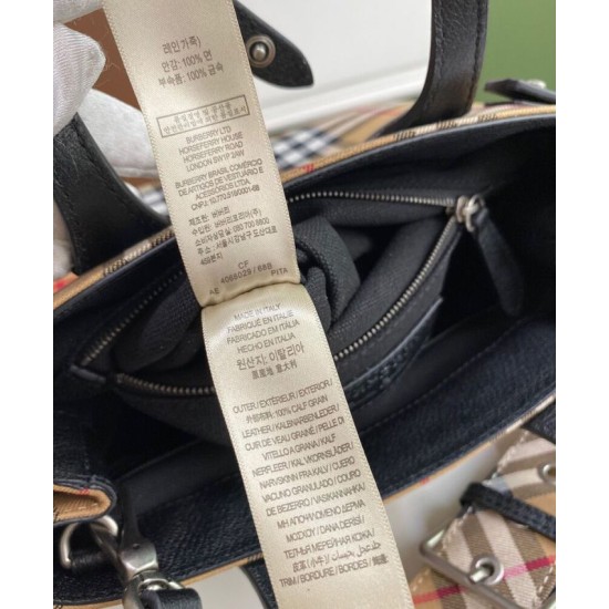 Cloni Borsa tote piccola Burberry Banner Vintage Check nera firmate
