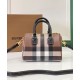 Replica di lusso Mini borsa bowling con motivo a quadri Burberry Imitazioni Cloni Mini borsa bowling con motivo a quadri Burberry firmate