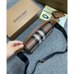 Borsa Pari Burberry con manico superiore nera Borsa Pari Burberry con manico superiore nera