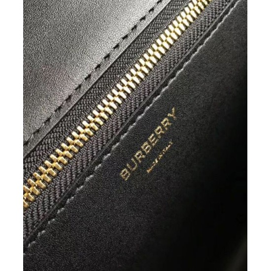 Replica di lusso Borsa a tracolla Burberry TB media Nera Imitazioni Cloni Borsa a tracolla Burberry TB media Nera firmate