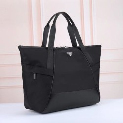 Cloni Borsa tote Prada Re-Nylon con finiture in pelle nera firmate
