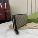 Replica di lusso Pari imitazione Portafoglio Gucci GG Emblem Zip Around 821803/819122 Nero Imitazioni Cloni Pari replica imitazione Portafoglio Gucci GG Emblem Zip Around 821803/819122 Nero firmate